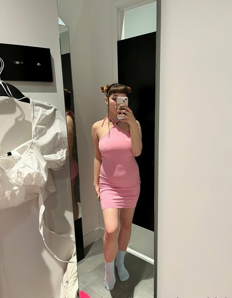 Foto di nudo di fuga di OnlyFans di Sco000obygirl