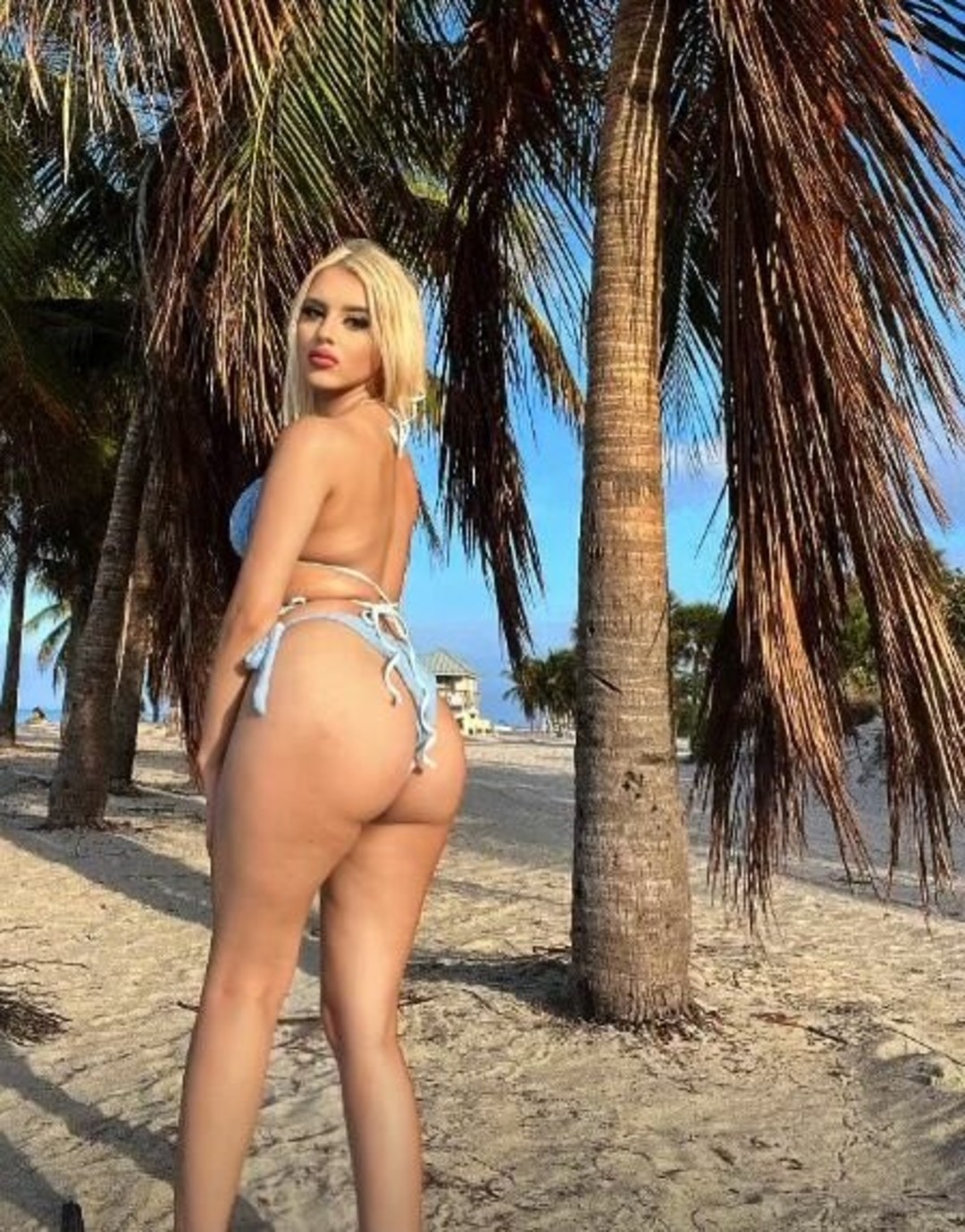 Foto di nudo di fuga di OnlyFans di Itsmoxieee #2 Foto di nudo di fuga di OnlyFans di Itsmoxieee #2