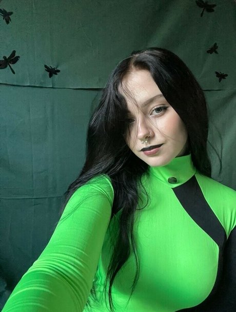 Foto di nudo di fuga di OnlyFans di Babydana