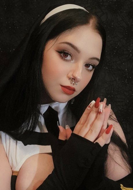 Foto di nudo di fuga di OnlyFans di Babydana