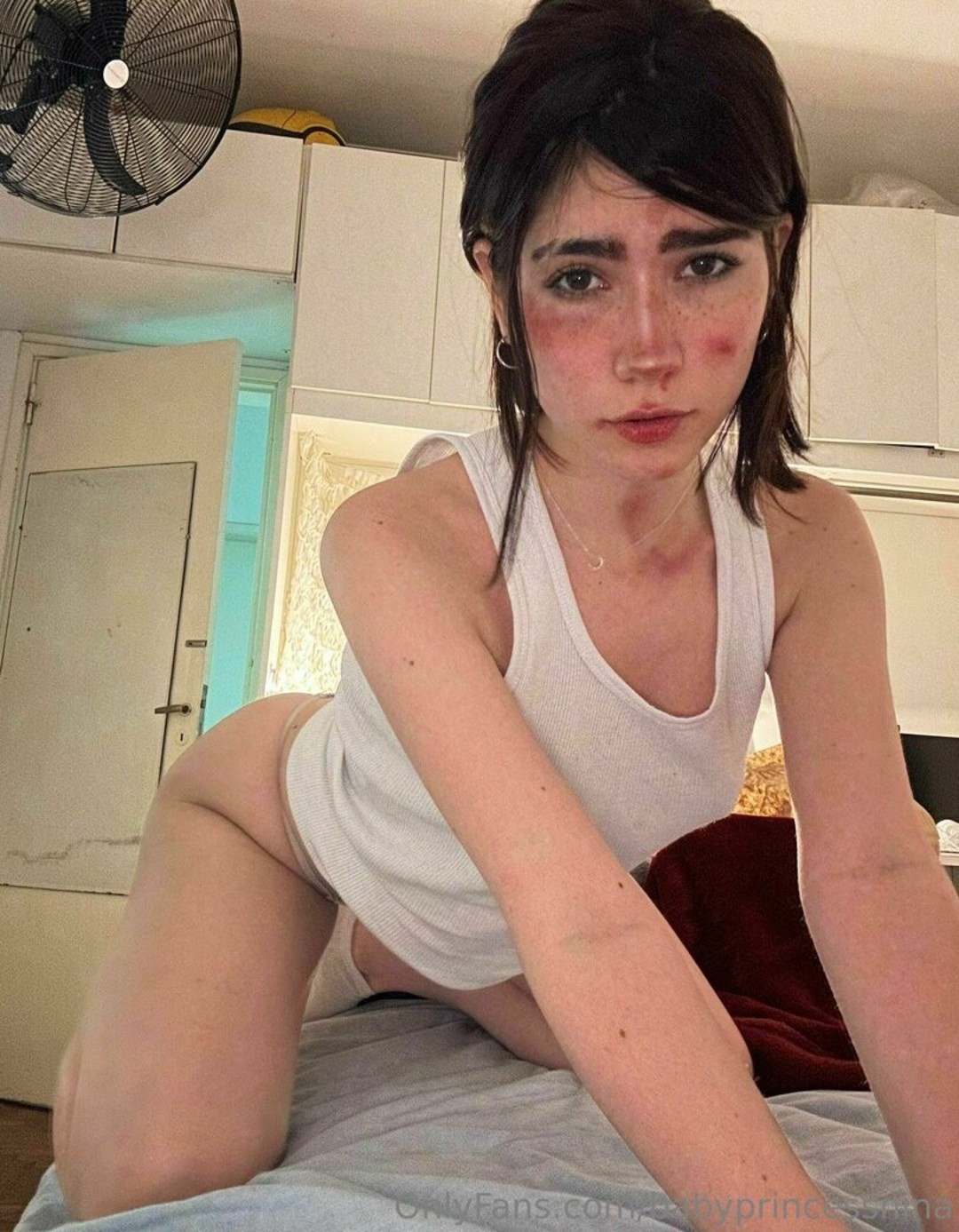 Foto di nudo di fuga di OnlyFans di Lunaababyxo #48 Foto di nudo di fuga di OnlyFans di Lunaababyxo #48