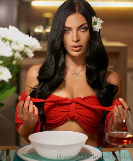 Foto di nudo di fuga di OnlyFans di Msjacklyn
