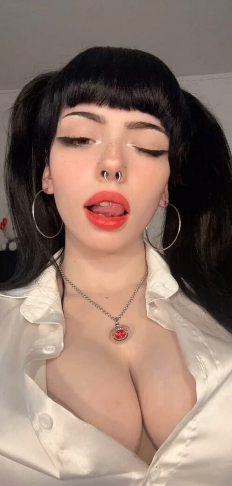 Foto di nudo di fuga di OnlyFans di Emma Langevin