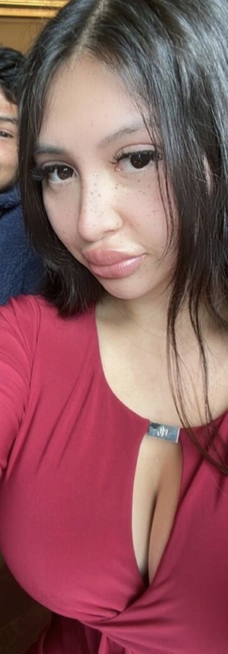 Karla Vilagomez