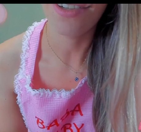 Nayara Stripper
