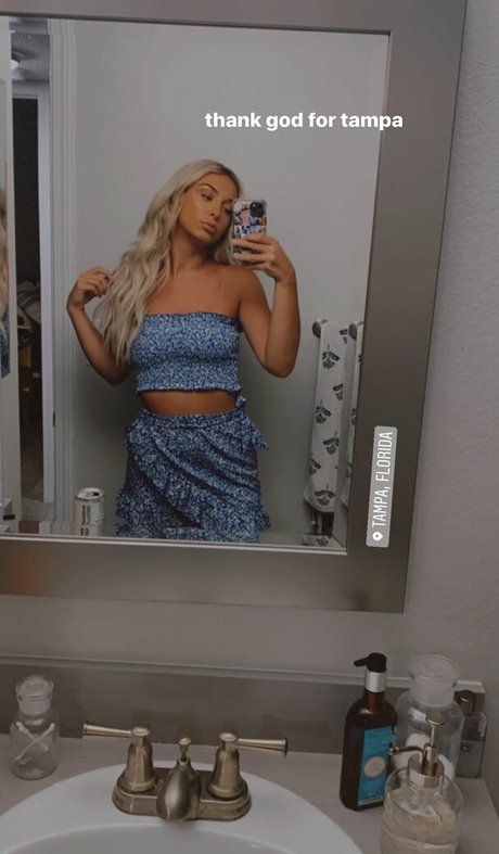 Foto di nudo di fuga di OnlyFans di Samantha Copp