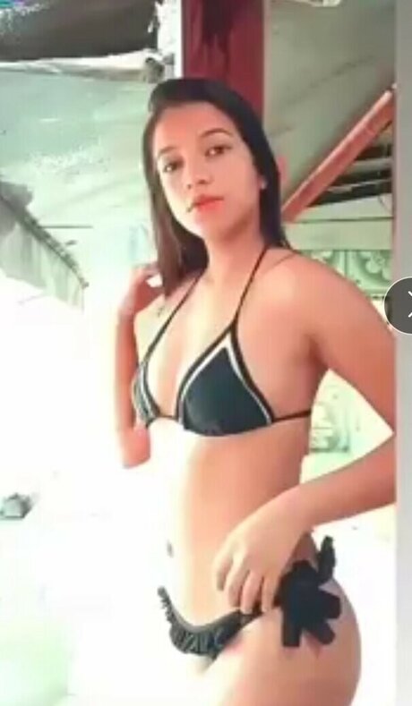 Foto di nudo di fuga di OnlyFans di Yasmimkesia