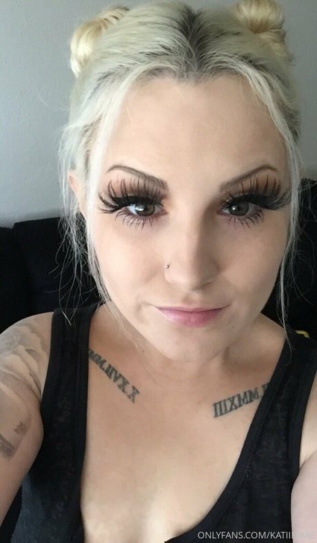 Foto di nudo di fuga di OnlyFans di Katiiemaedagoat