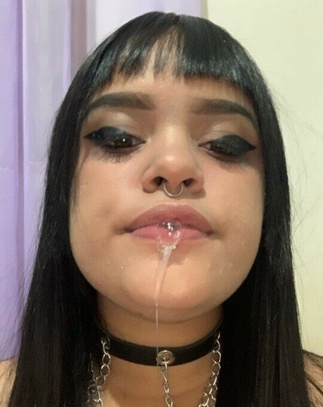 Foto di nudo di fuga di OnlyFans di Deathgasmean