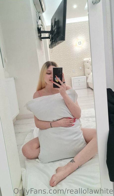 Foto di nudo di fuga di OnlyFans di Reallolawhite