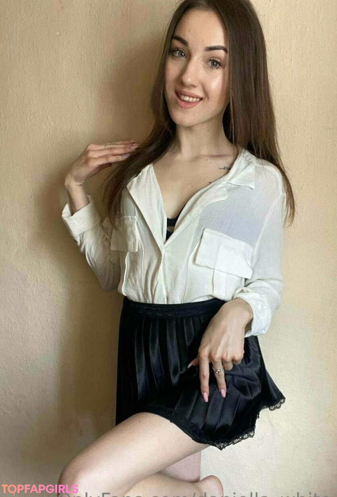Foto di nudo di fuga di OnlyFans di Daniellawhite #11 Foto di nudo di fuga di OnlyFans di Daniellawhite #11