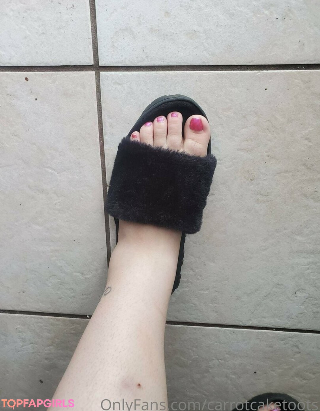 Foto di nudo di fuga di OnlyFans di Carrotcaketoots #7 Foto di nudo di fuga di OnlyFans di Carrotcaketoots #7