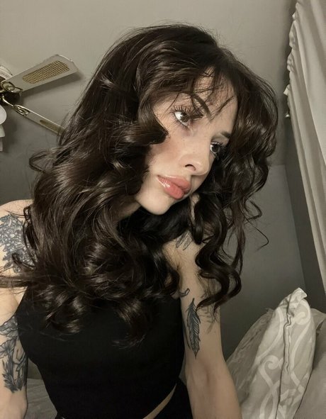 Foto di nudo di fuga di OnlyFans di Jadedhunny