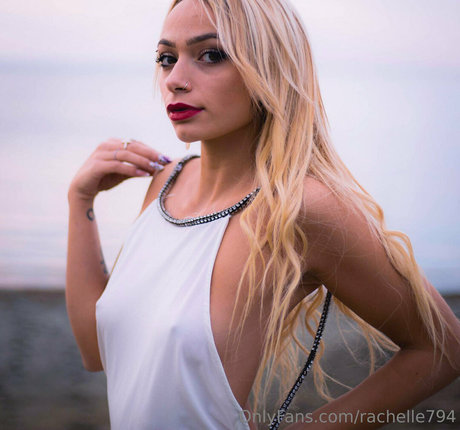 Foto di nudo di fuga di OnlyFans di Rachelle