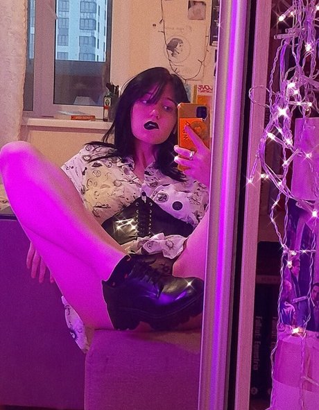 Foto di nudo di fuga di OnlyFans di Julsfuckwilton