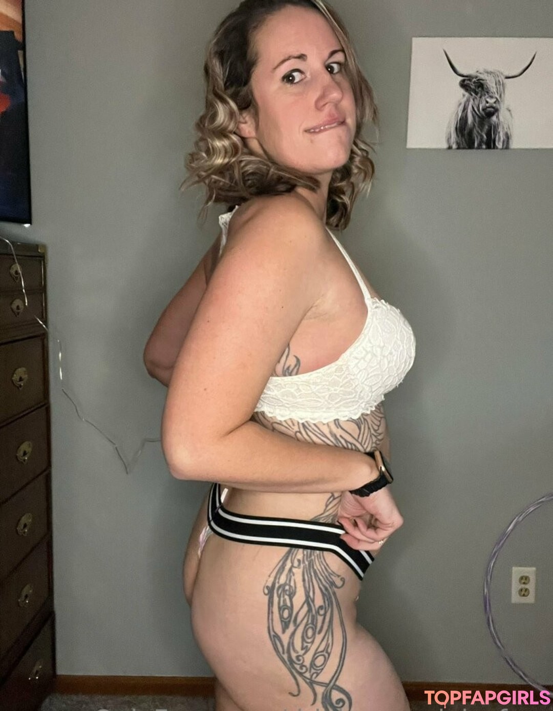 Foto di nudo di fuga di OnlyFans di Drivingmrsdaisyfree #22 Foto di nudo di fuga di OnlyFans di Drivingmrsdaisyfree #22