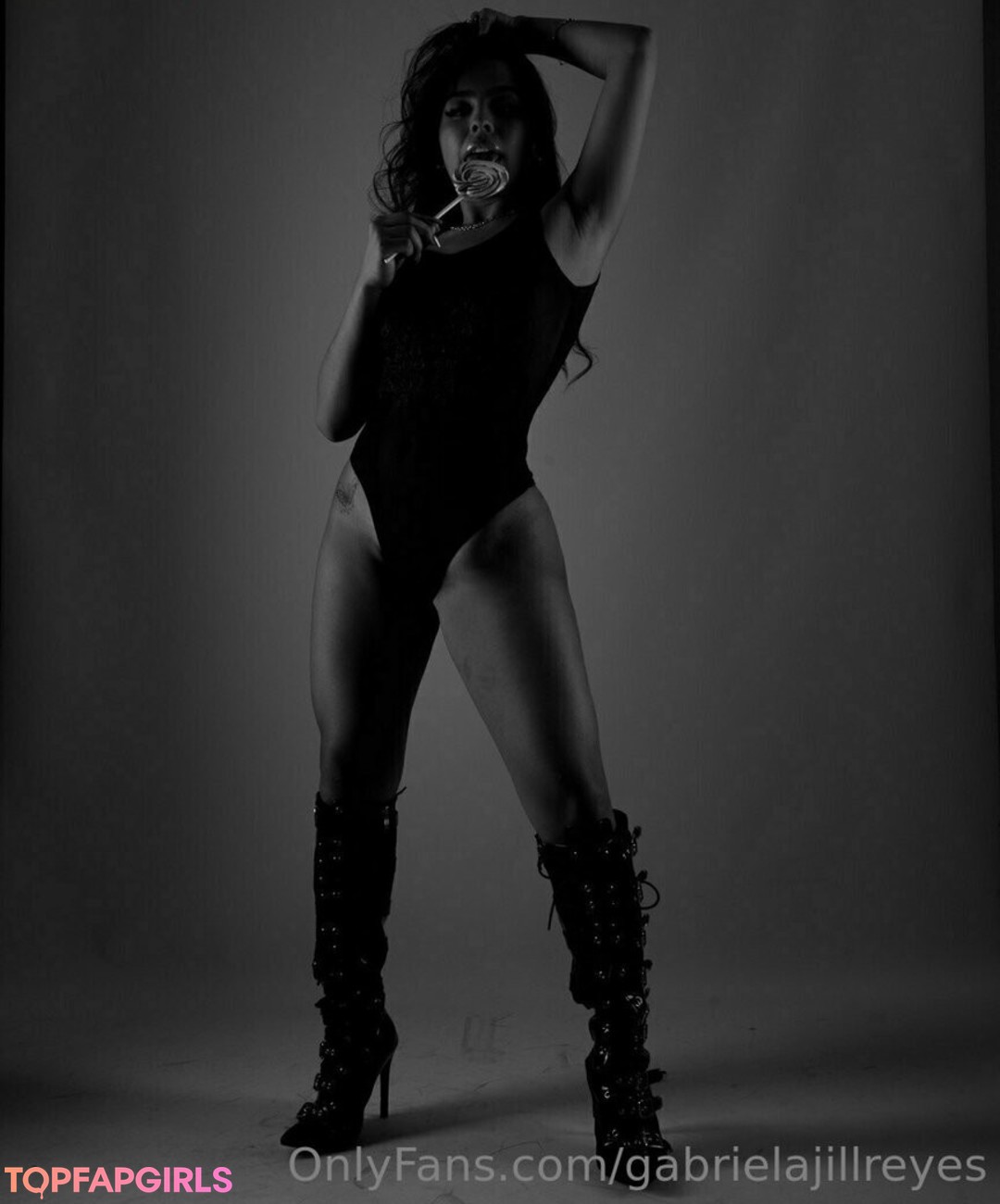 Foto di nudo di fuga di OnlyFans di Gabrielajillreyes #23 Foto di nudo di fuga di OnlyFans di Gabrielajillreyes #23