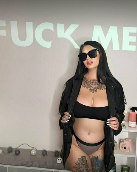 Foto di nudo di fuga di OnlyFans di Elizabethliza