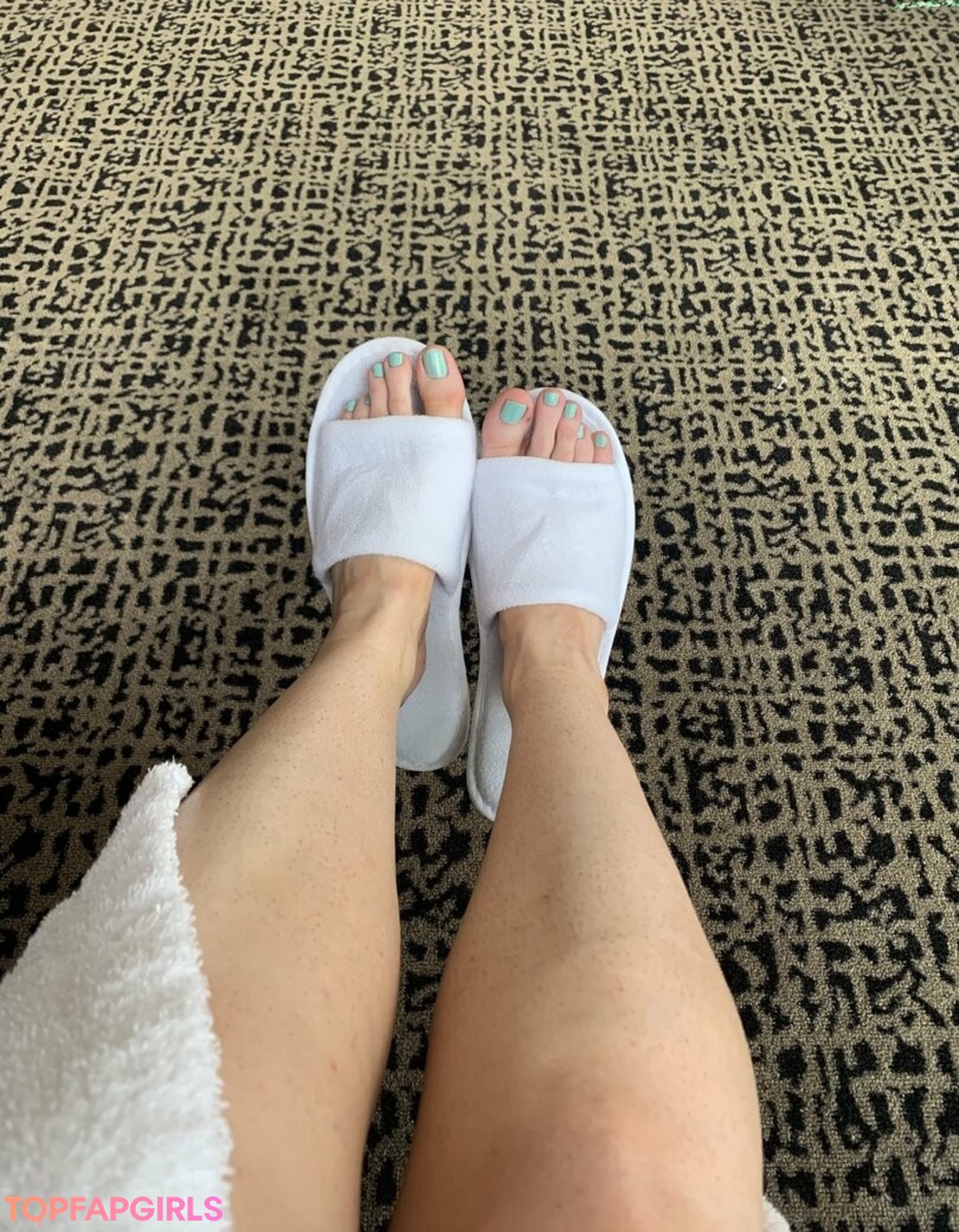 Foto di nudo di fuga di OnlyFans di Theselilpiggie6 #29 Foto di nudo di fuga di OnlyFans di Theselilpiggie6 #29