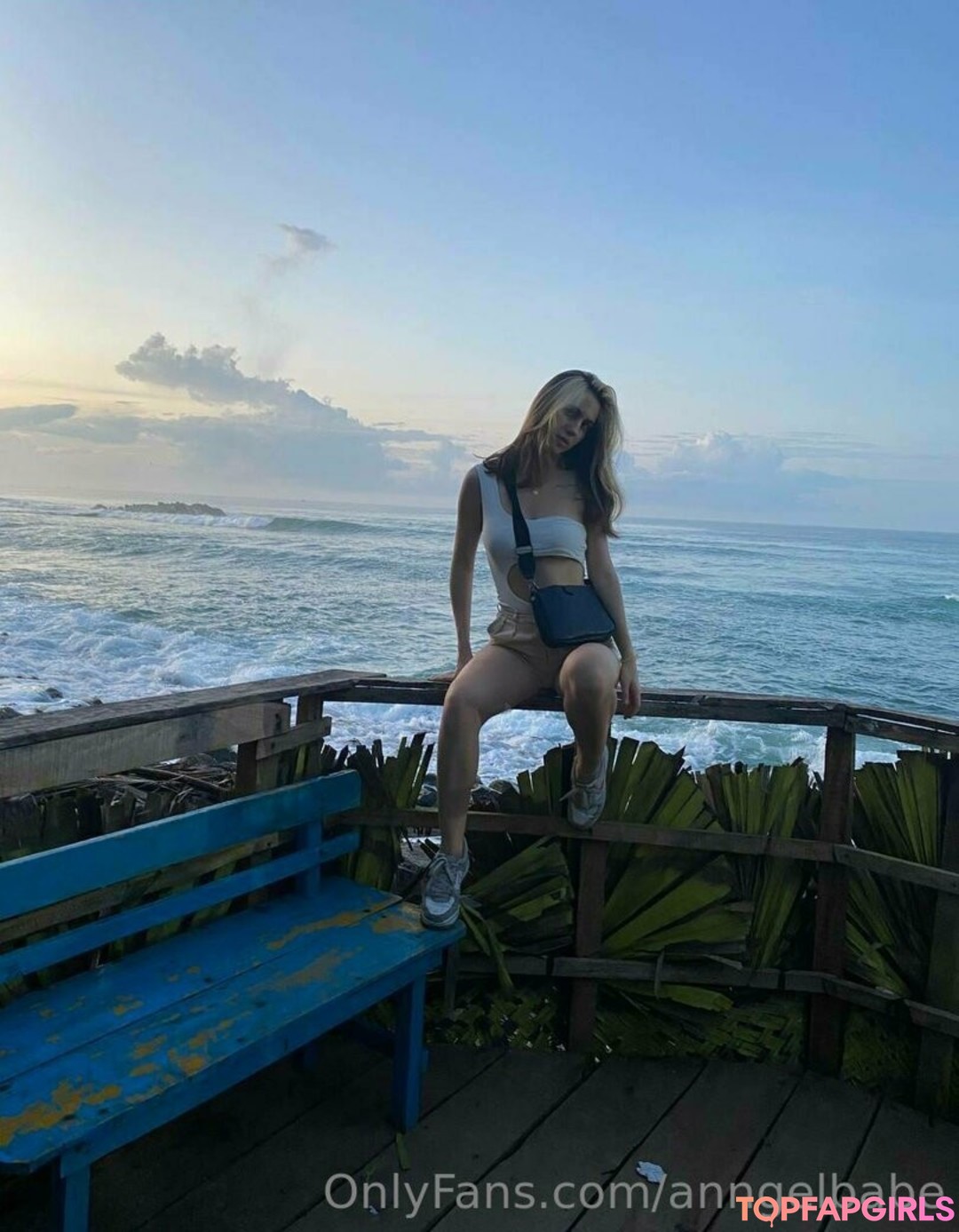 Foto di nudo di fuga di OnlyFans di Babegirl5678 #43 Foto di nudo di fuga di OnlyFans di Babegirl5678 #43