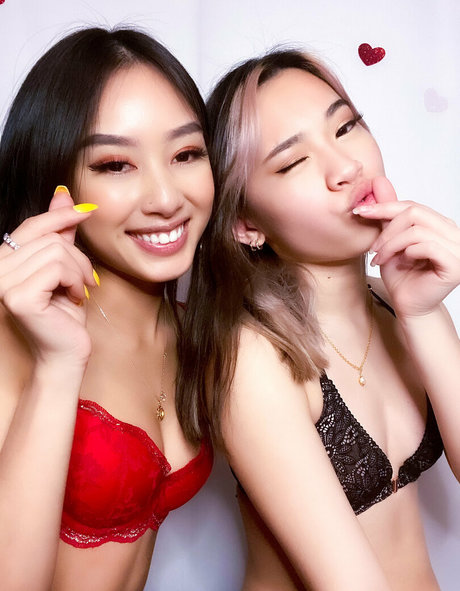 Foto di nudo di fuga di OnlyFans di Bluekittyy