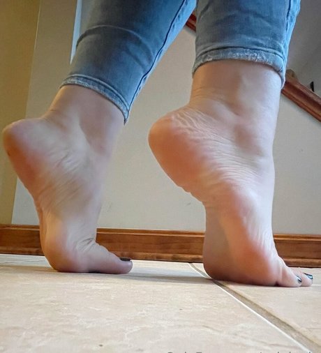 Foto di nudo di fuga di OnlyFans di Solelygia