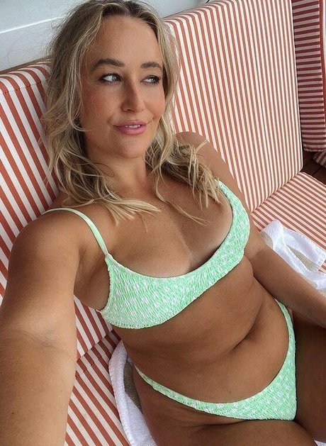 Foto di nudo di fuga di OnlyFans di Alana