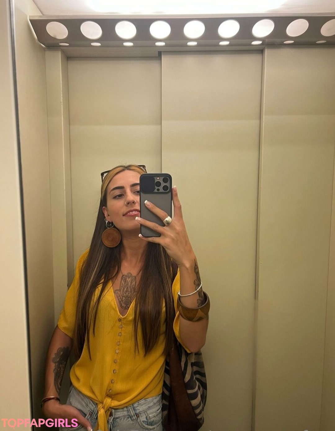 Foto di nudo di fuga di OnlyFans di Sorayaxxxfree #32 Foto di nudo di fuga di OnlyFans di Sorayaxxxfree #32