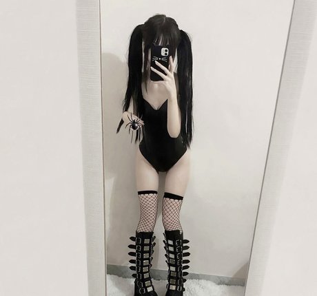 Foto di nudo di fuga di OnlyFans di Katchamy