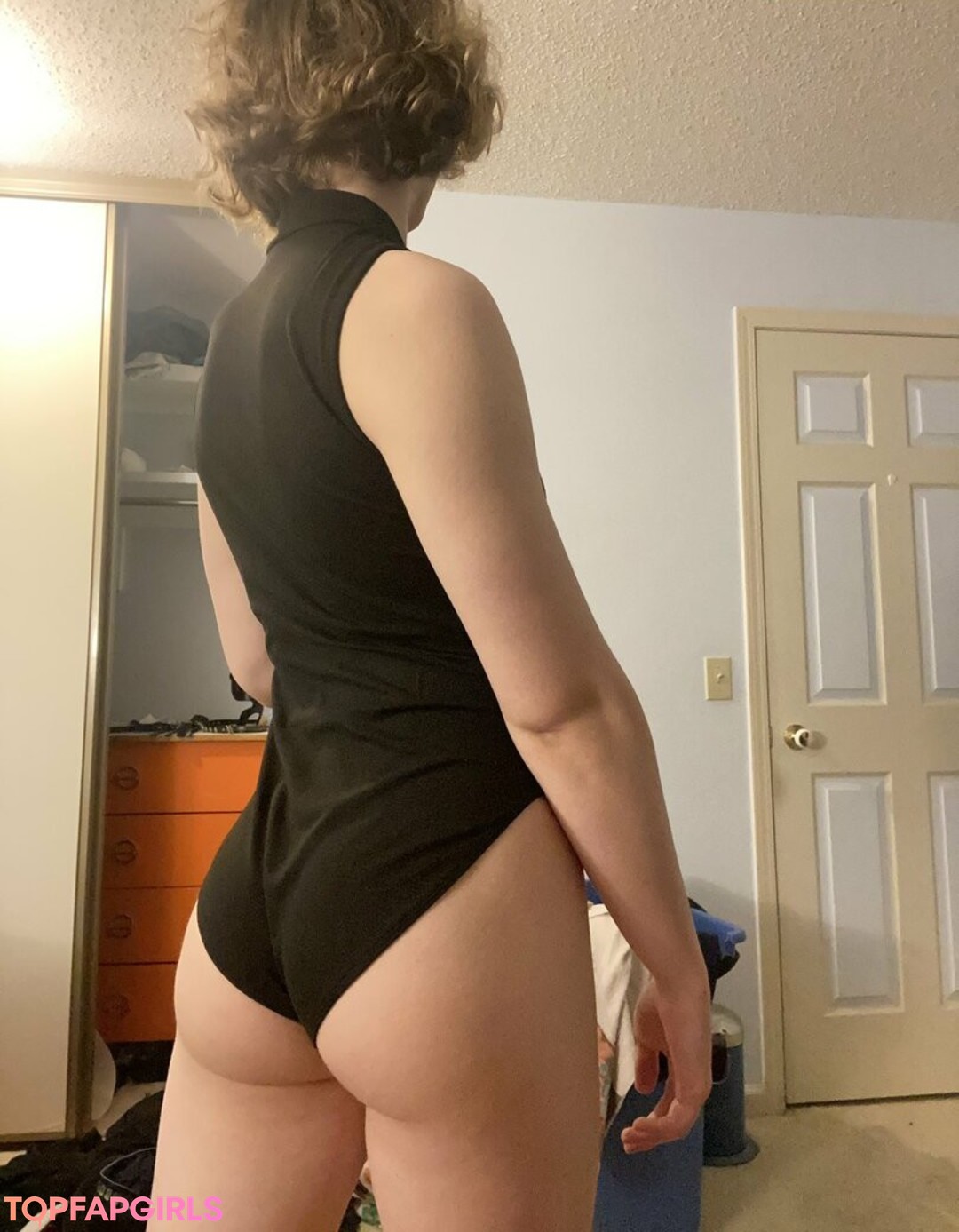 Foto di nudo di fuga di OnlyFans di Vivivioletmenace #15 Foto di nudo di fuga di OnlyFans di Vivivioletmenace #15