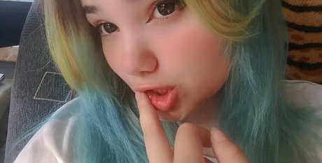 Foto di nudo di fuga di OnlyFans di Aliceainashel