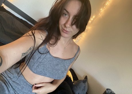 Foto di nudo di fuga di OnlyFans di Anastasiagoth
