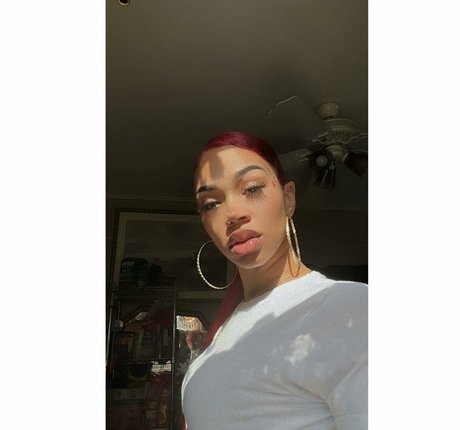 Foto di nudo di fuga di OnlyFans di Cynthia Rose
