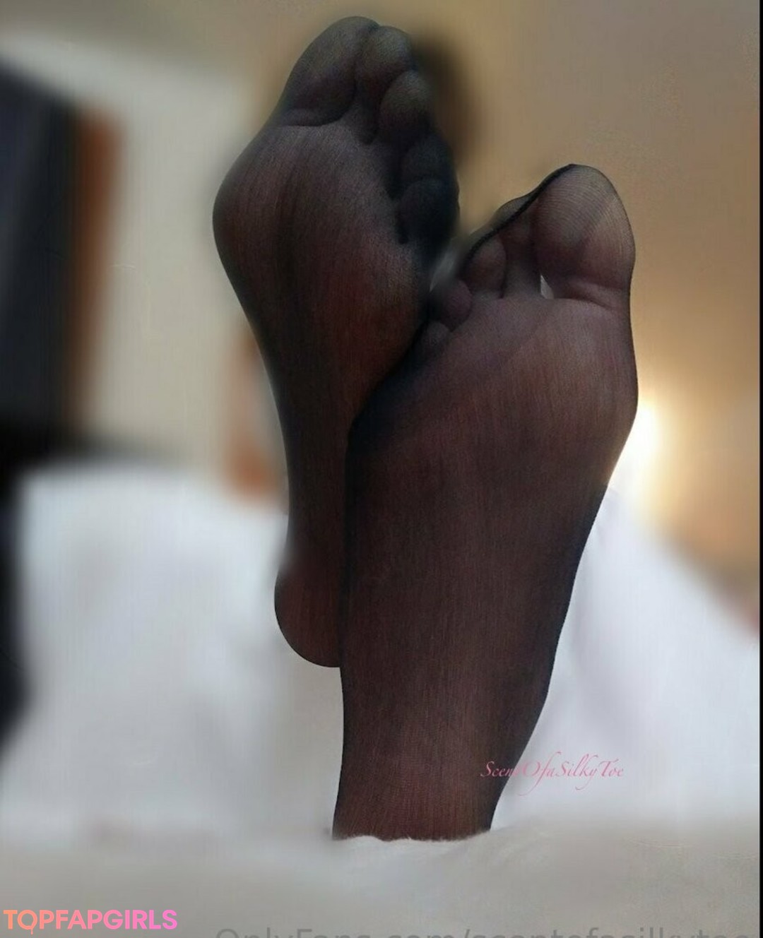 Foto di nudo di fuga di OnlyFans di Scentofasilkytoe #41 Foto di nudo di fuga di OnlyFans di Scentofasilkytoe #41