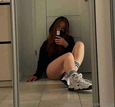 Foto di nudo di fuga di OnlyFans di Janestone
