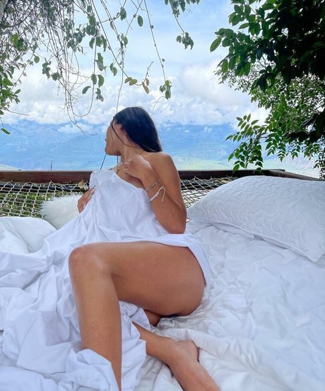 Foto di nudo di fuga di OnlyFans di Nayeli Diaz