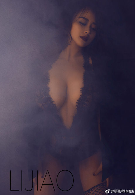 Foto di nudo di fuga di OnlyFans di Tianxiaomie520
