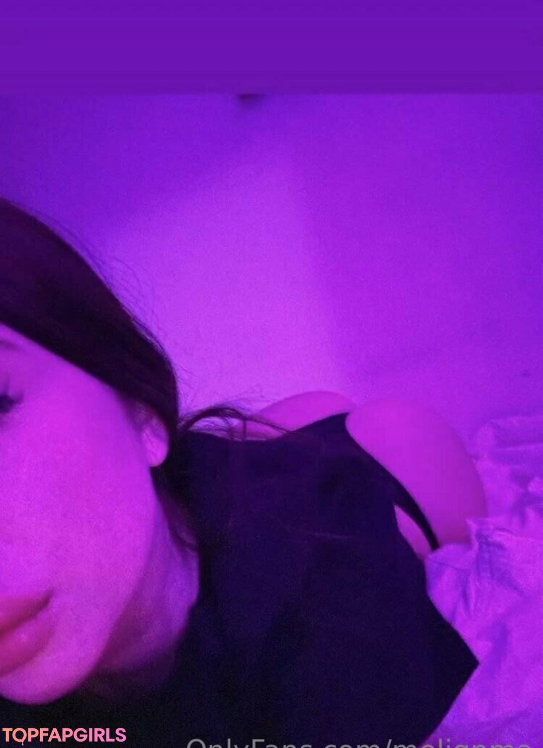 Foto di nudo di fuga di OnlyFans di Melissakatteyes #12 Foto di nudo di fuga di OnlyFans di Melissakatteyes #12