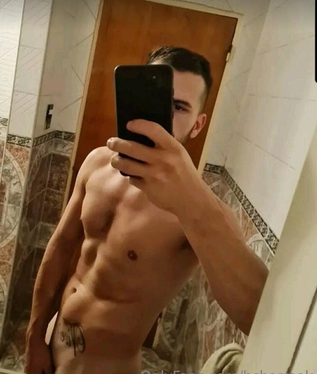 Foto di nudo di fuga di OnlyFans di Kchorrook