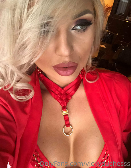 Foto di nudo di fuga di OnlyFans di Vickyduchesss