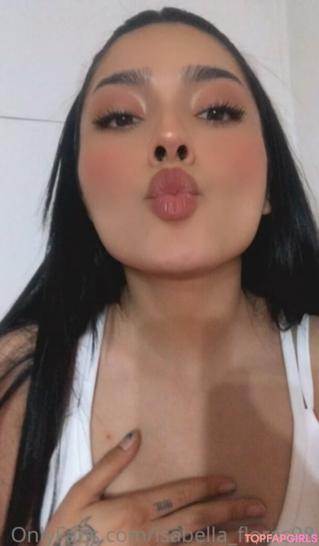 Foto di nudo di fuga di OnlyFans di Isabellaflores98 #59 Foto di nudo di fuga di OnlyFans di Isabellaflores98 #59
