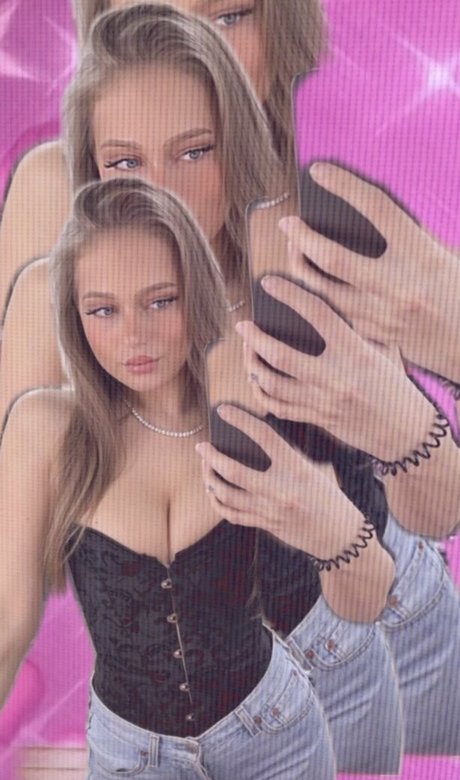 Foto di nudo di fuga di OnlyFans di Sincerelyroosfree