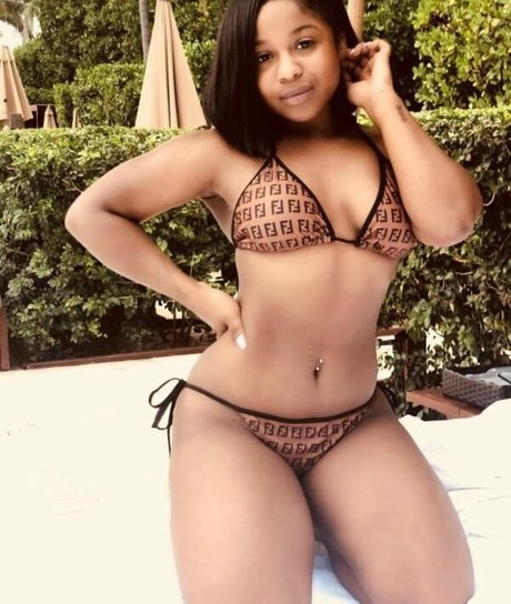 Foto di nudo di fuga di OnlyFans di Itsreginaecarter