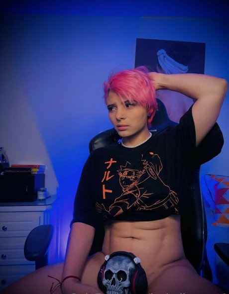 Foto di nudo di fuga di OnlyFans di Isabellamout1