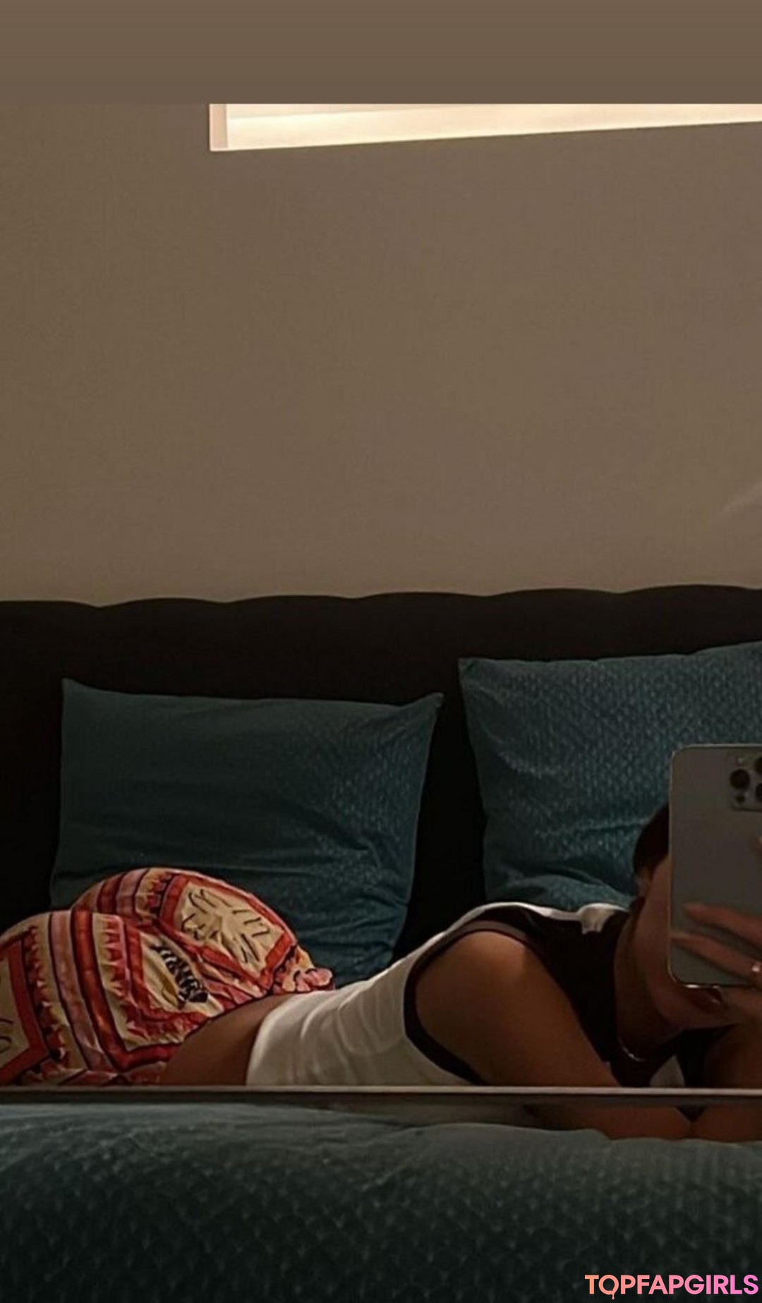Foto di nudo di fuga di OnlyFans di Pollybabbyy #6 Foto di nudo di fuga di OnlyFans di Pollybabbyy #6