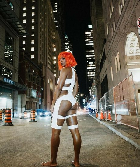 Ari Lennox