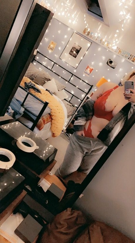 Foto di nudo di fuga di OnlyFans di Croby5253
