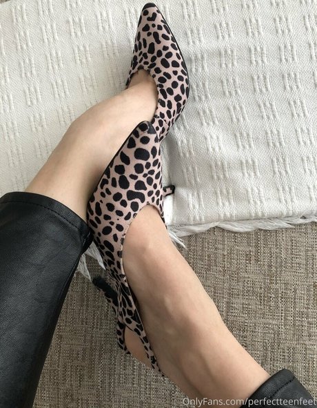 Foto di nudo di fuga di OnlyFans di Perfectteenfeet