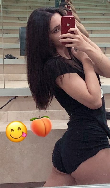 Foto di nudo di fuga di OnlyFans di Silk7milk