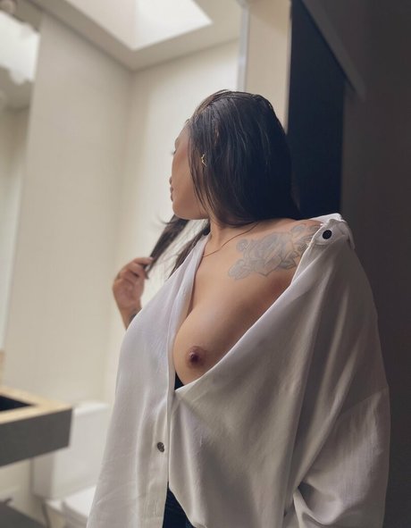 Foto di nudo di fuga di OnlyFans di Yasminmiller